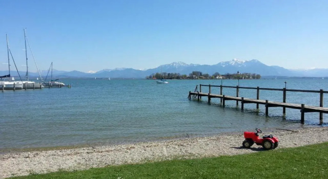 Апартаменты Studio im Blockhaus am Chiemsee