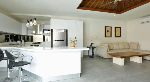Kejora Beachfront Villas, Забронировать Отель Отели провинции Бали с завтраком, Завтраки