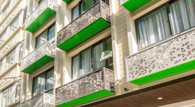 Titan Hotel (Formerly known as Golden Lotus Central)