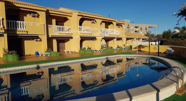 Apartamentos Olympia Garden, Varaa Huoneisto La Manga del Mar Menor 