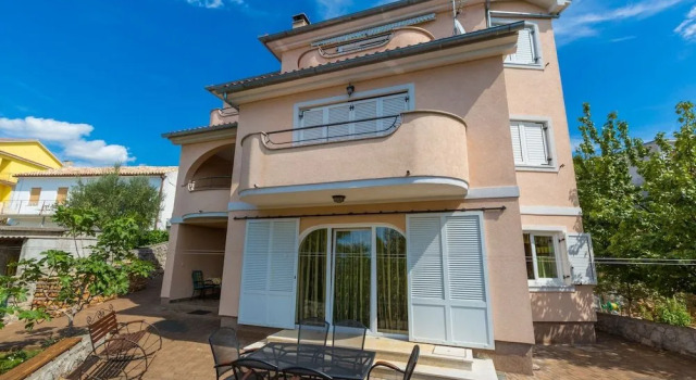 Apartments Vladimir