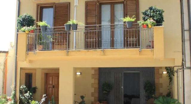 Piccolo Sole doro - appartamenti, Book Hotel Cheap Hotels in Sicily