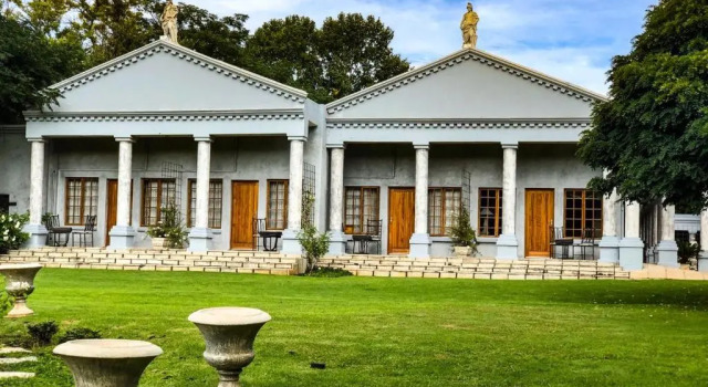 Ancient Emperor Guest Estate, Prenota Affittacamere Potchefstroom North West