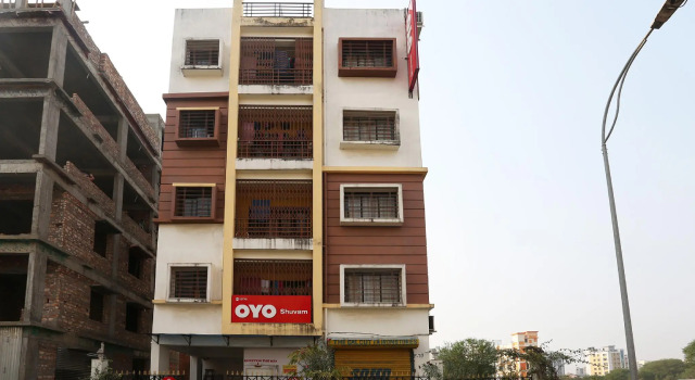 OYO Flagship 13770 Shuvam Guest House, Забронировать Гостевой дом Калькутта East Zone, рядом с Capgemini India Private Limited