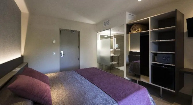 Трёхместный номер Standard с балконом Hotel Papi Blau