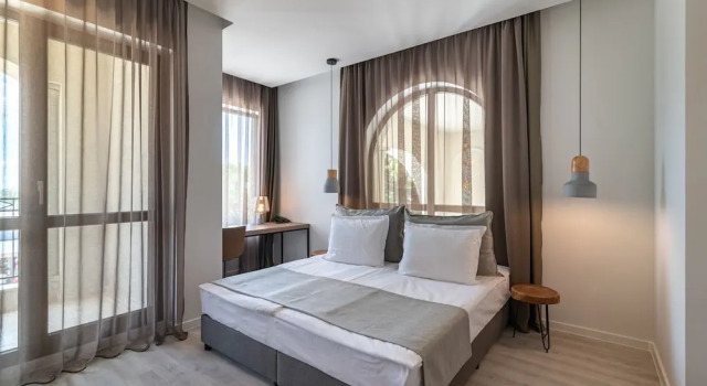 Апартаменты Grand Primorski Hotel