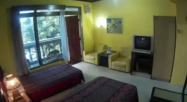 Hotel Srondol Indah