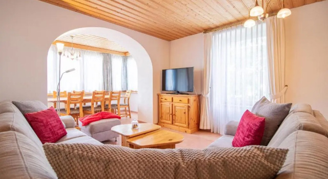 Haus Padrun, Apartment nr.5, Book Apartment Arosa Grisons