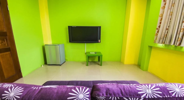 Hualien Train Station Backpackers Hostel