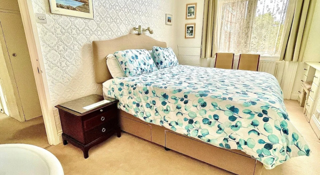 Апартаменты Deluxe Seafront Apartments