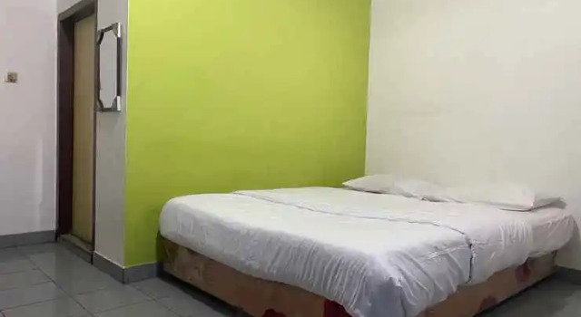 Oyo 3455 Ceten Residence, Rezerwuj Hotel Jambi 