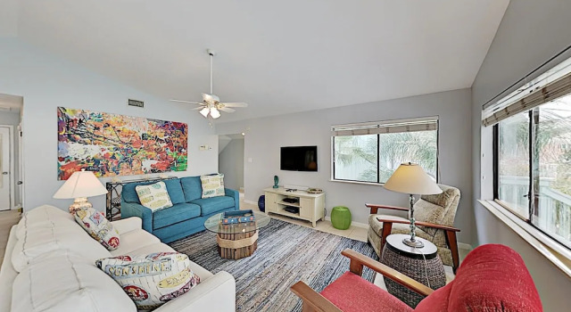 Island W/ Private Pool & Spa, Steps To Beach 3 Bedroom Home