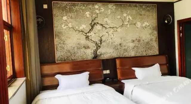 Mengshan Kanggu Hot Spring Hotel, Prenota Hotel Hotel a Shandong con parcheggio, Parcheggio