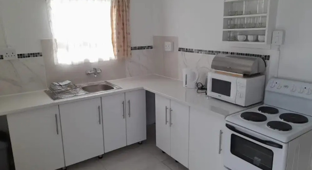 Value for Money Apartment in Newcastle, Забронировать Апартаменты/квартира Ньюкасл Квазулу-Наталь, рядом с Newcastle Golf Club