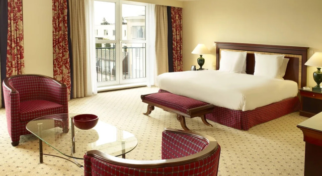 Двухместный полулюкс Hilton Antwerp Old Town