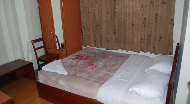 Hotel Potala, Забронировать Отель Отели Катманду с завтраком, рядом с Garden of Dreams, Завтраки