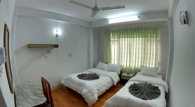 Двухместный номер Standard с 2 комнатами с видом на город Om Tara Guest House Pvt Ltd