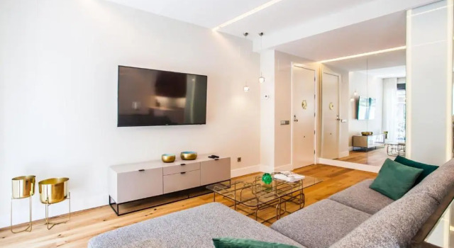 Luxury Apartment Salamanca District, Забронировать Апартаменты/квартира Отели Мадрида с парковкой, рядом с Церковь Святого Иоанна Креста, Парковка