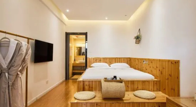 Люкс Floral Hotel·Meeting without forgetting the original heart Hotel (Wutaishan Wuye Temple Branch)