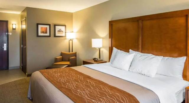Люкс Comfort Inn & Suites Spokane Valley Central