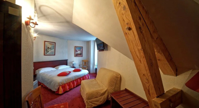 Hôtel Restaurant Du Parc, Забронировать Отель Отели Belledonne 3 звезды, 3*