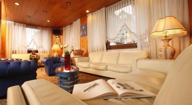 Hotel Mirabello - Slow Hotel Benessere, Забронировать Отель Отели Фьера-ди-Примьеро 4 звезды, 4*
