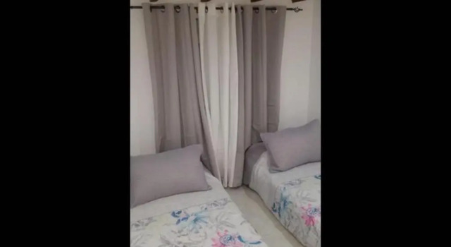 Stunning Loft Apartment Air Conditioning, Impressive Modern Conversion, Забронировать Апартаменты/квартира Аликанте Памплона, рядом с Puerto Deportivo