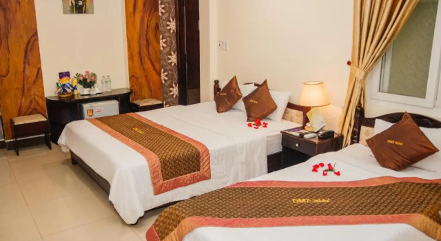 Двухместный номер Standard DMZ Hotel ,Central Hue ,Near Perfume River