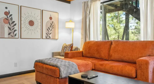 Luxury Studio Escape - Trails & Views, Забронировать Дом для отпуска Коттеджи Woodlands, Коттедж