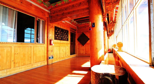 Blue Bird Boutique Hotel