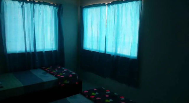 Sarinas Homestay, Book Feriehus Hoteller i Sabah med parkering, Parkering