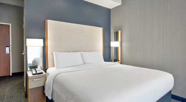 Двухместный номер Standard Courtyard by Marriott Nashville Green Hills