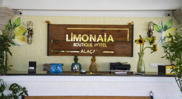 Alacati Limonaia Hotel