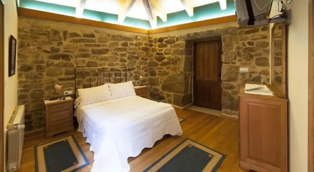 Casas Rurales A Chairiña Y A Revolta, 予約 ホテル Arnoia オウレンセ