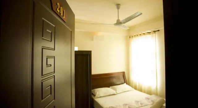 Transit Inn