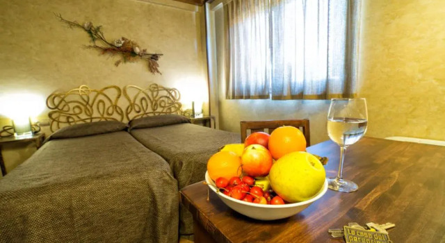 Hotel Albergue La Casa Del Peregrino, Забронировать Отель Отели El Bierzo 3 звезды, 3*