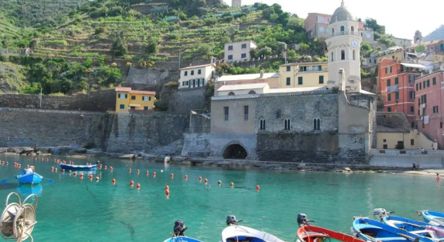 Il Conventino delle Cinque Terre - Sea View - AC&WiFi - Vernazzarentals, Book Hotel Vernazza Cinque Terre