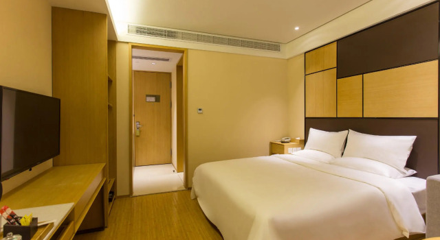 Номер Standard JI Hotel Shanghai Oriental Pearl Tower