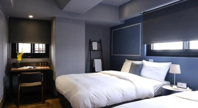 Четырёхместный номер Standard Giant Rich Hotel