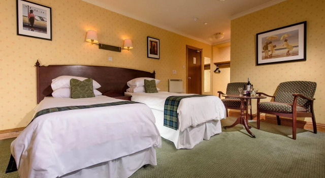 Muthu Royal Hotel