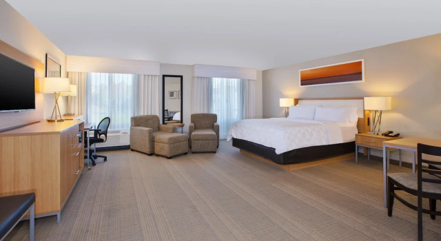 Двухместный номер Premium Holiday Inn Morgantown-University Area by IHG