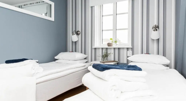 Sea Lodge Smögen, Book Hotel Kungshamn 