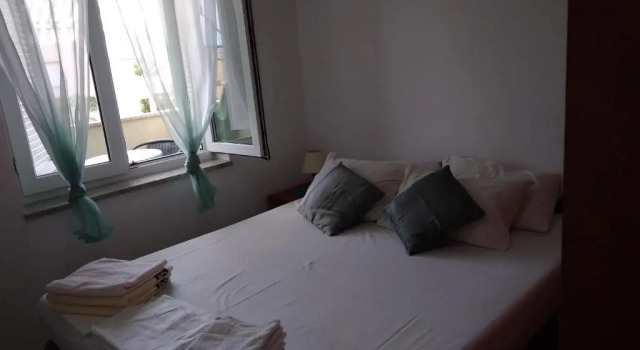 Апартаменты с видом на море Apartment Tara