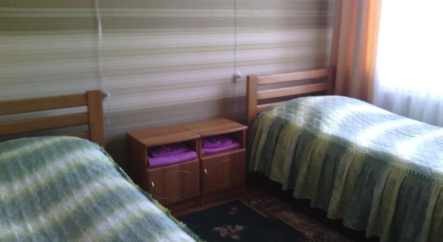 Kremin, Book Hotel Hoteller i Kremenets med parkering, Parkering