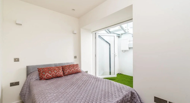 NEW Modern 2BD House in the Heart of Hampstead, Забронировать Отель Отели Лондона 3 звезды, рядом с Театр Roundhouse, 3*