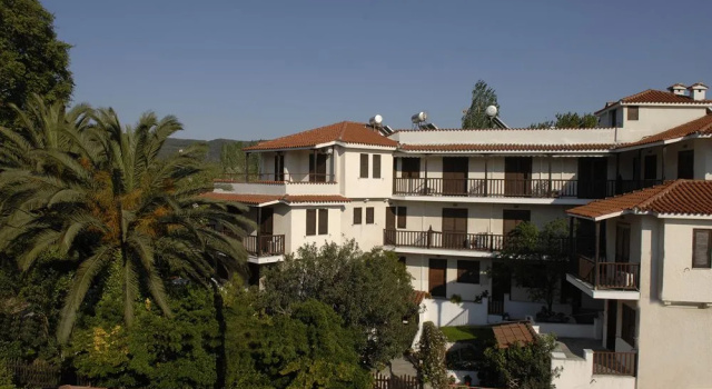 Magani Apartments & Maisonettes