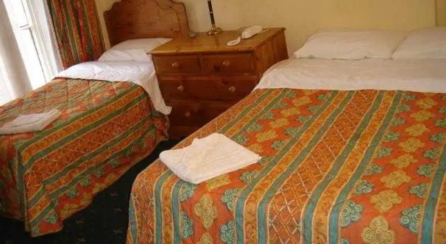 Camelot House Hotel, Забронировать Отель Отели Большого Лондона с парковкой, Парковка
