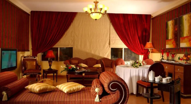 Al Safir Hotel, Забронировать Отель Джуфэр Манама