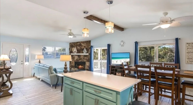 AMI Du Soleil 3 Bedrooms 3 Bathrooms Home