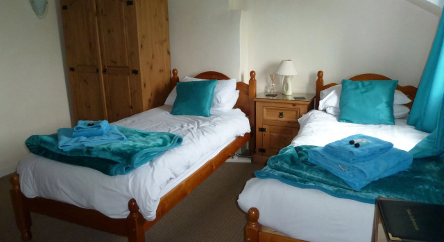 Mid Wales Inn, Забронировать Отель Отели Сноудония с парковкой, Парковка